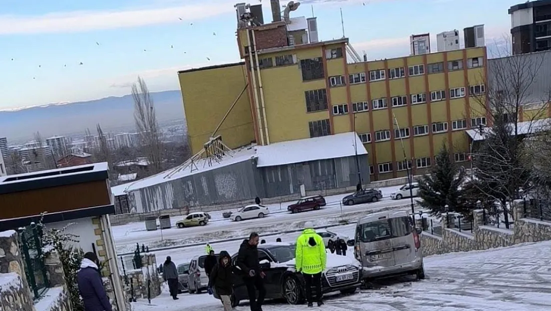 CHP’li Yıldız’dan Sert Tepki: “Malatya’da Kar Değil İhmal Yağdı”
