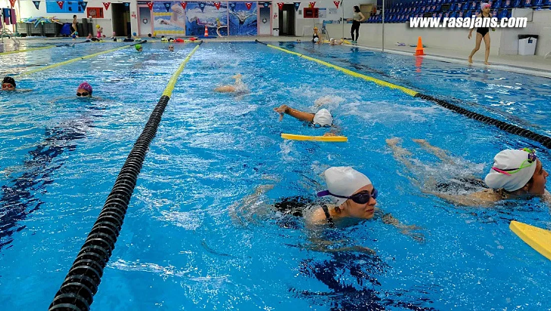 Kentpark Kapalı Yüzme Havuzunda Kayıtlar Başlıyor