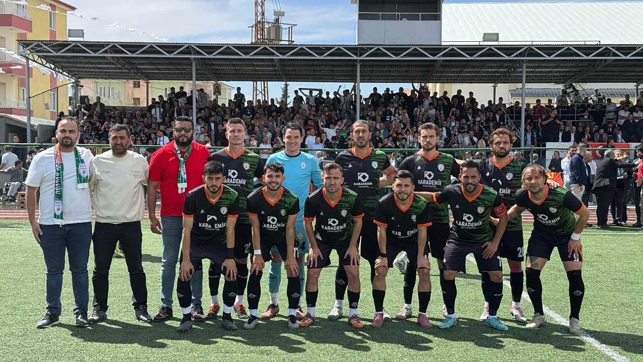 Birlikte İnandılar, Birlikte Başardılar: Yeşilyurtspor 3. Lig'de!