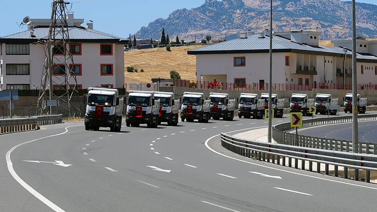 Büyükşehir Filosuna Taze Kan Yeni Araçlar Hizmete Başladı