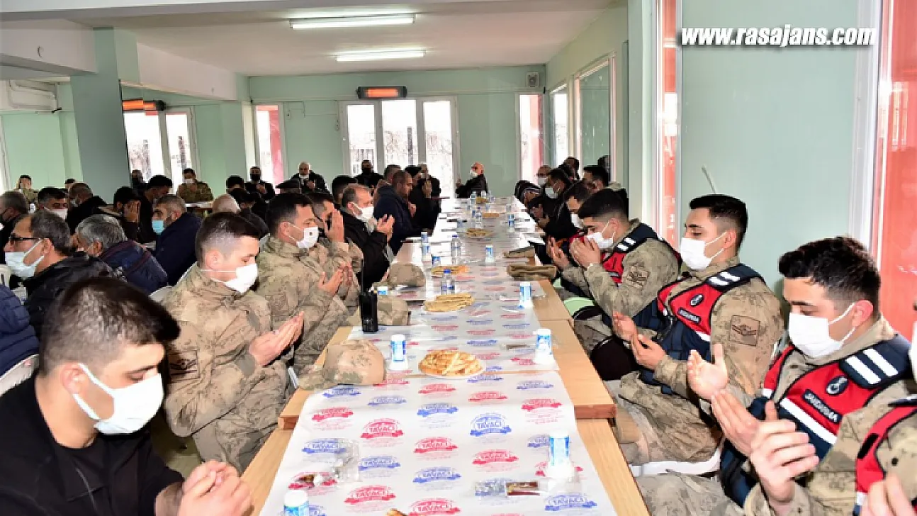 Şehit Özbey İçin Mevlid-i Şerif Okundu