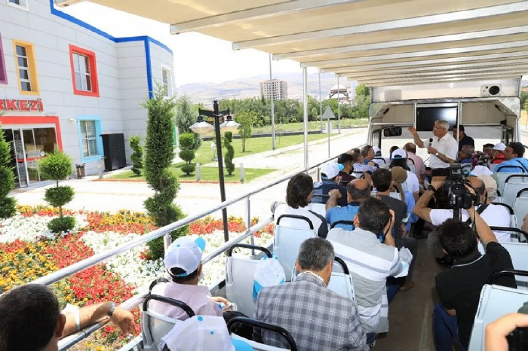 Basın Mensupları Battalgazi'deki Yatırımları Gezdi