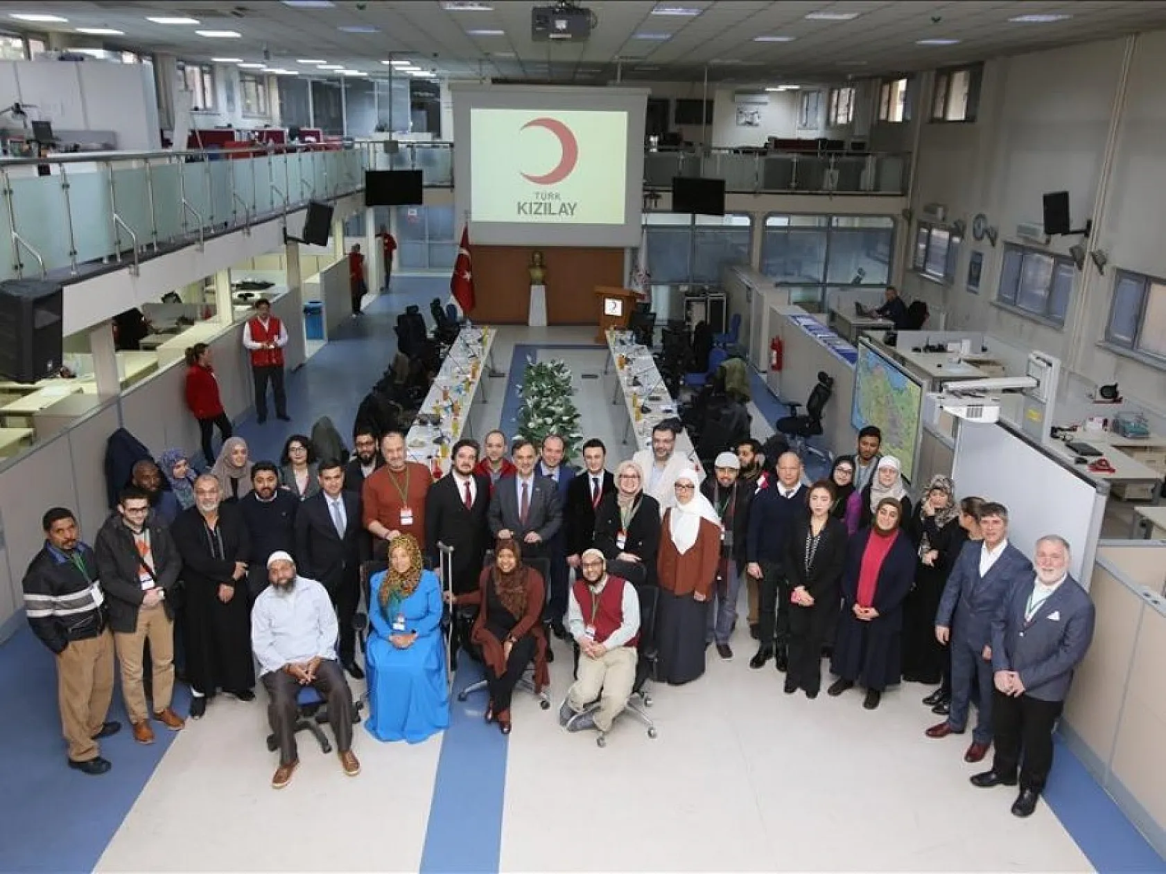 Yabancı Akademisyenlerden Kızılay'a Ziyaret