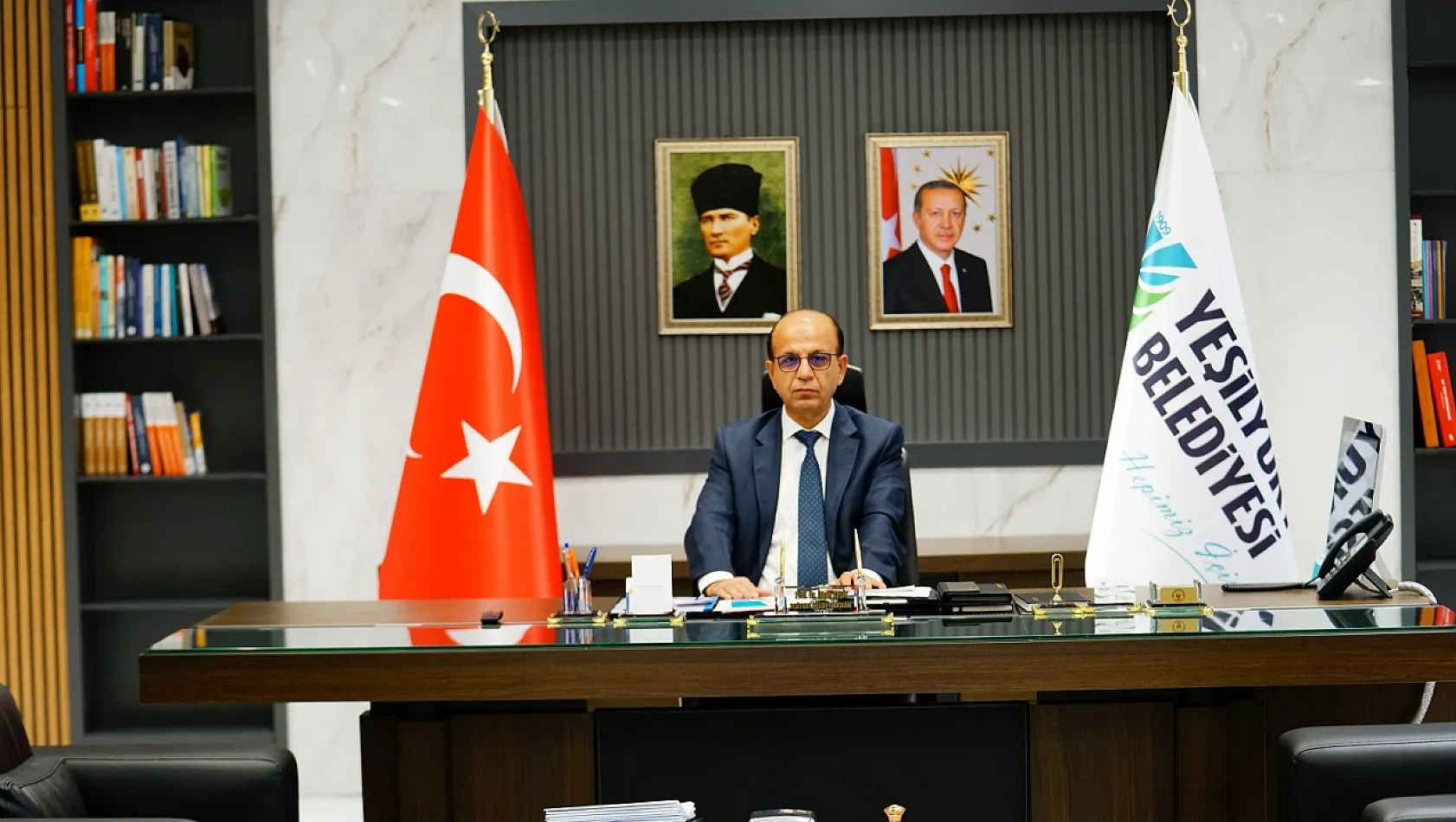 Başkan Geçit'ten Babalar Günü'ne Özel Anlam Yüklü Mesaj
