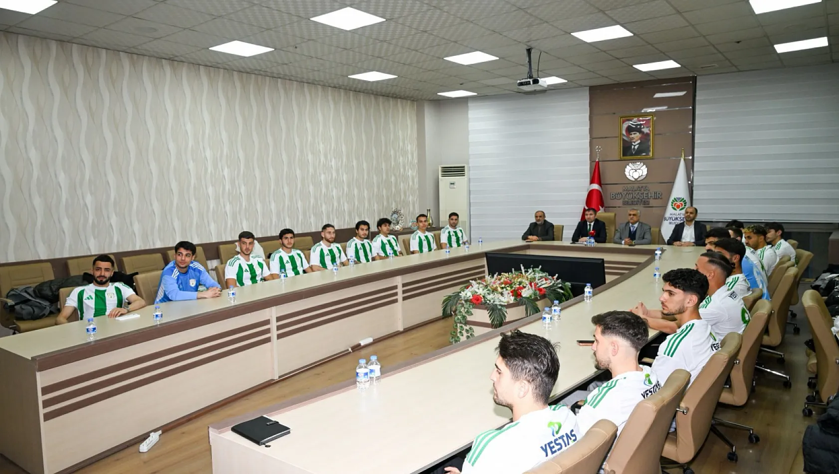 Yeşilyurt'ta Transfer Rüzgârı