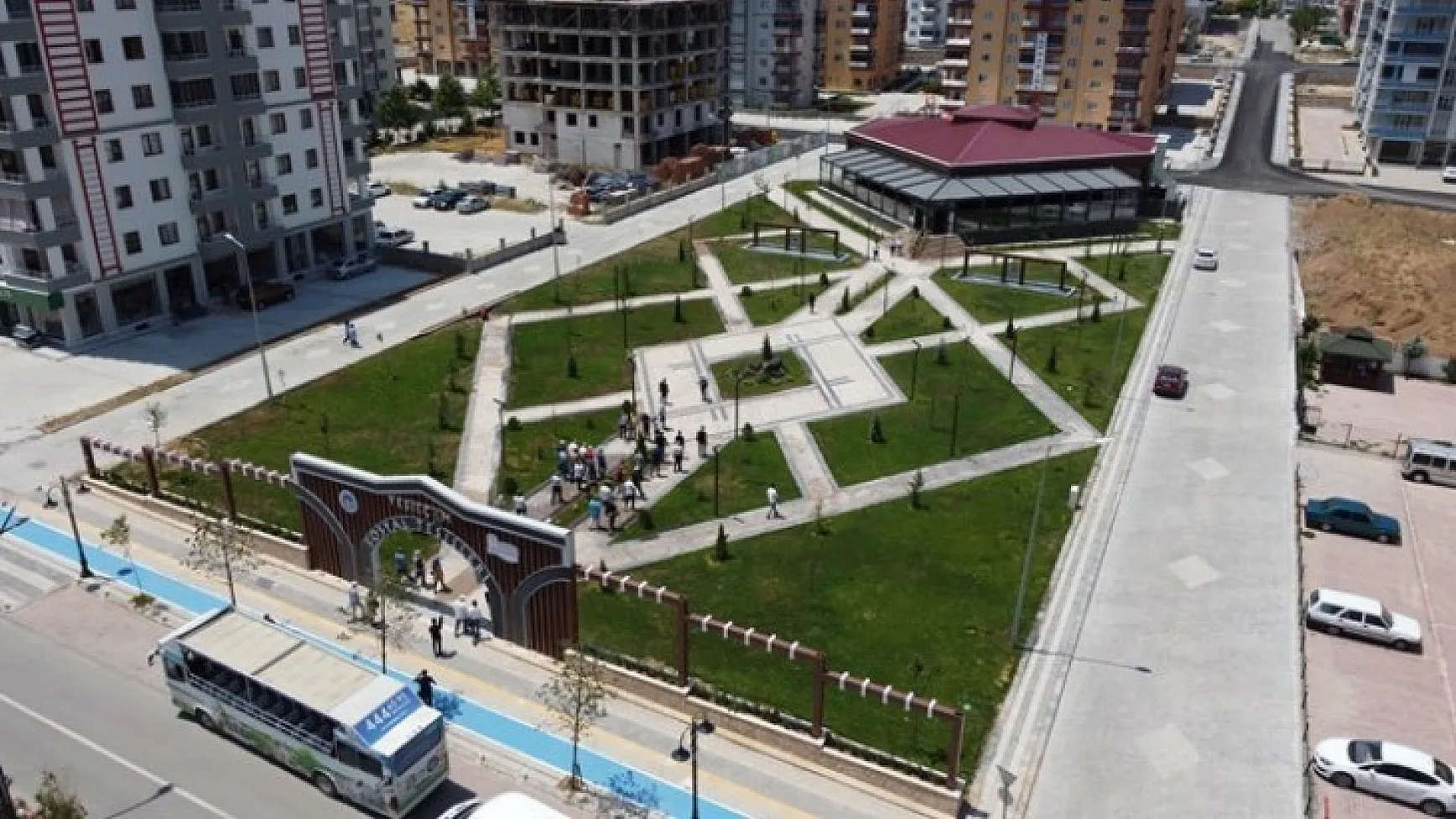 Basın Mensupları Battalgazi’deki Yatırımları Gezdi