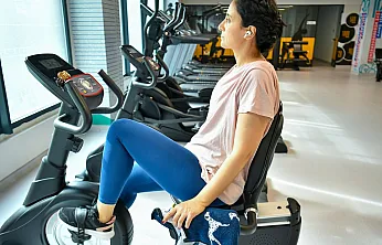 Beylikdüzü Belediyesi Yetişkin Spor Kurslarıyla Sağlıklı Yaşamı Destekliyor