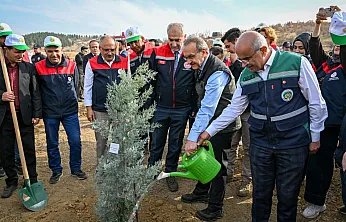 Milli Ağaçlandırma Gününde 2200 Fidan Toprakla Buluştu