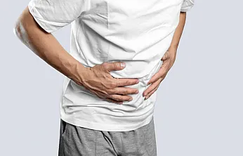 Şiddetli karın ağrısının nedeni divertikülit olabilir