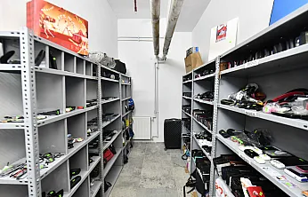 Unutulan Eşyalar Sahiplerini Bekliyor