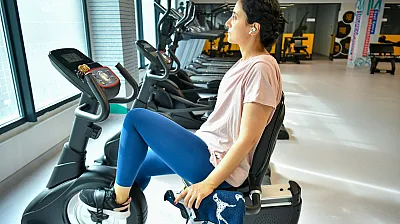 Beylikdüzü Belediyesi Yetişkin Spor Kurslarıyla Sağlıklı Yaşamı Destekliyor