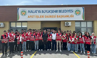 Malatya'dan Afet Bilinci Yayılıyor: Genç Kızılay'a Eğitim Verildi