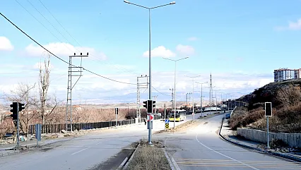 Trafikte Yaşanan Sorunlara Neşter