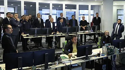 Vali Çiçek Ve Başkan Büyükkılıç, Trafik Kontrol Merkezi'nde