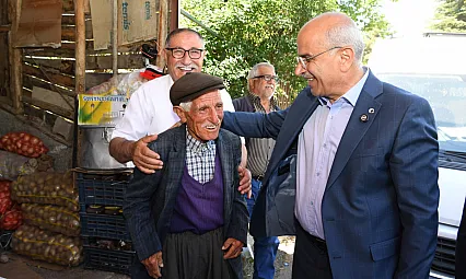 Arapgir'de Büyükşehir Hizmetleri Hız Kesmeden Devam Ediyor