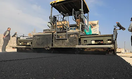 Elazığ Belediyesi'nin Yürüttüğü Yol Yenileme Çalışmaları Devam Ediyor