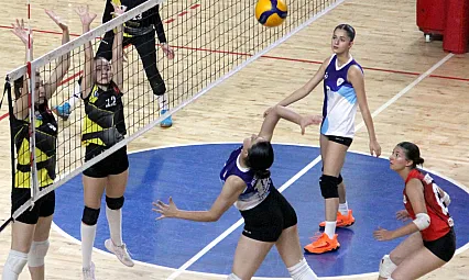 Malatya'nın Prensesleri Parkede Şov Yaptı!