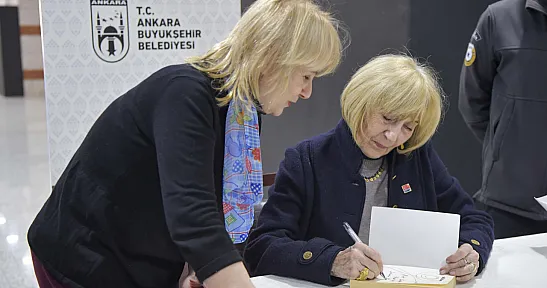 Başkentliler Edebiyatçı Ayşe Kulin'le Buluştu