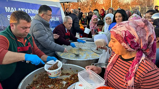 Ağbaba Bu Zor Günleri Dayanışmayla Aşacağız