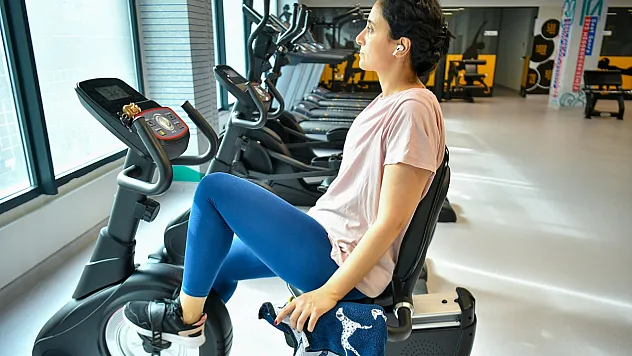 Beylikdüzü Belediyesi Yetişkin Spor Kurslarıyla Sağlıklı Yaşamı Destekliyor