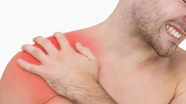 Omuz Ağrısını Tetikleyen 6 Neden !