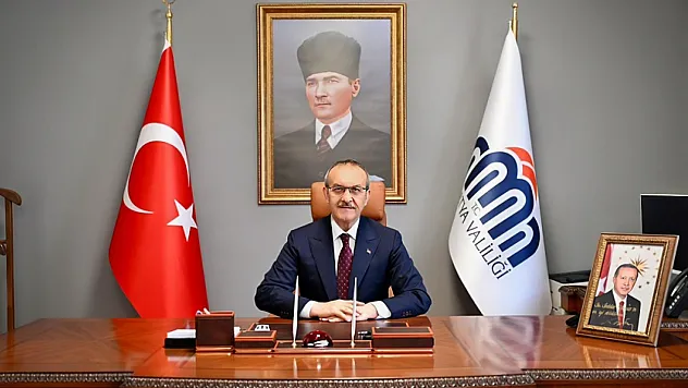 Vali Seddar Yavuz'dan Babalar Günü'ne Özel Anlamlı Mesaj
