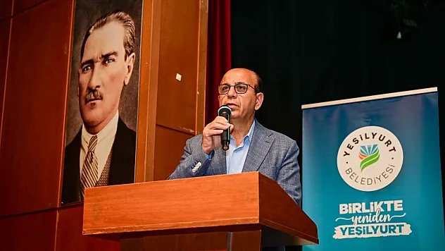 Yeşilyurt Belediyesi'nden Mehmet Akif Ersoy'a Vefa Konferansı