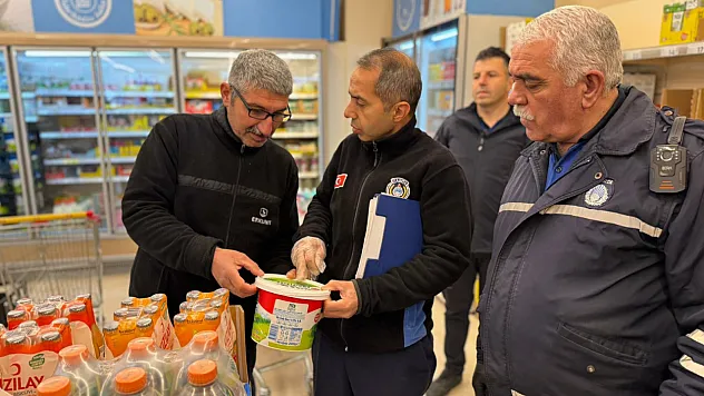 Yeşilyurt'ta Zabıta, Yılbaşı Öncesi Denetimleri Artırdı