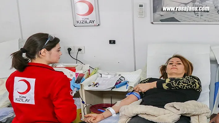 14 Haziran Dünya Gönüllü Kan Bağışçıları Günü