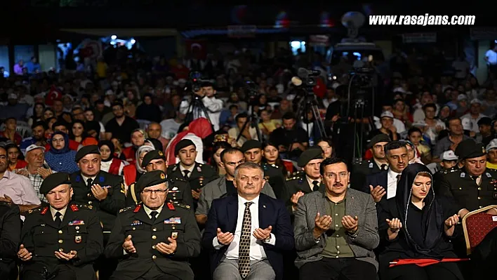 15 Temmuz Demokrasi Ve Milli Birlik Günü İlimizde Düzenlenen Etkinliklerle Anıldı