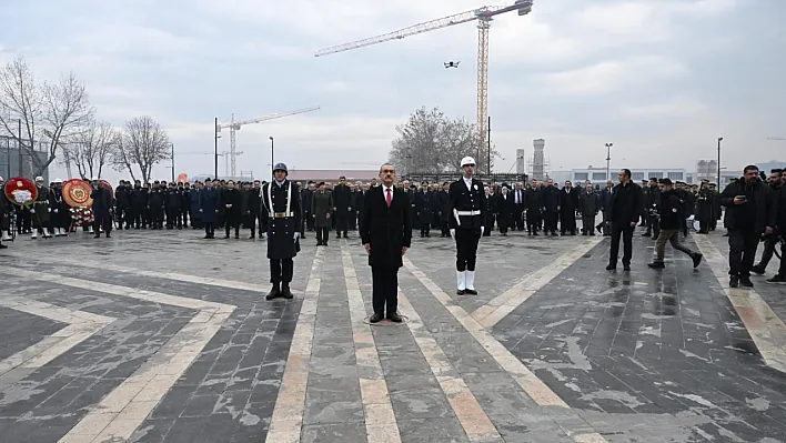 2. Cumhurbaşkanı İsmet İnönü Vefatının 51. Yılında Düzenlenen Törenle Anıldı