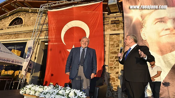 ABB İlber Ortaylı'yı Başkentli Gençlerle Buluşturdu