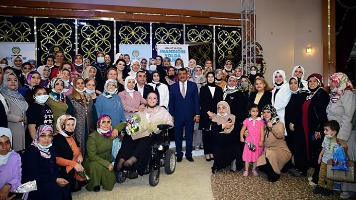 AK Parti Kadın Kolları Ahde Vefa Buluşmaları
