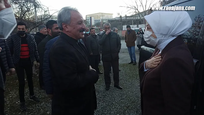 AK Partili Çalık, Esnafımızın her zaman yanında olduk