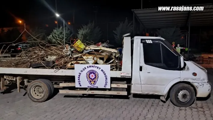 Akçadağ'da Hırsızlar Polisten Kaçamadı
