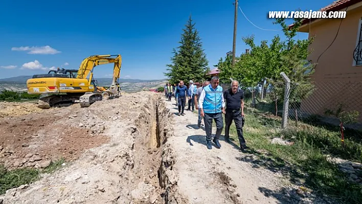 Akçadağ Kepez'e İlk Kez Kanalizasyon Hattı Yapılıyor