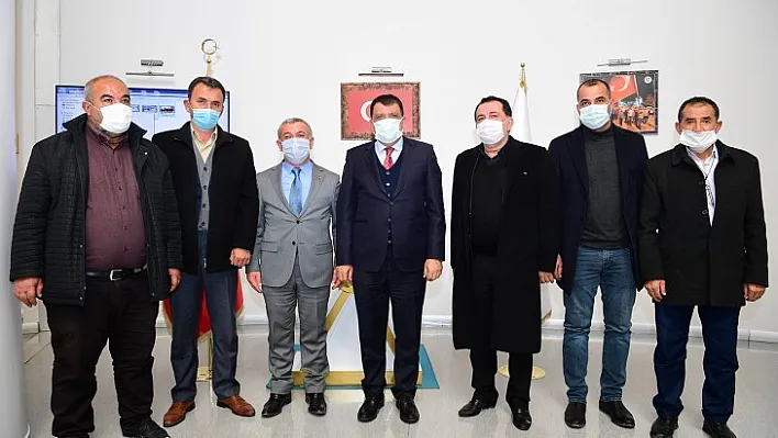 Akçadağ Muhtarlarından Başkan Gürkan'a Ziyaret