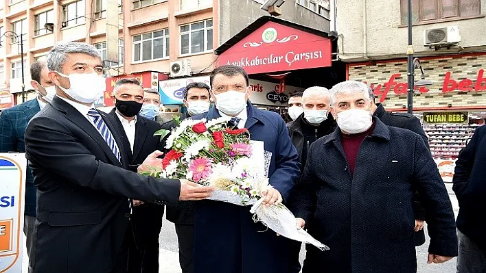 Akpınar Esnafından Başkan Gürkan'a Hizmet Teşekkürü