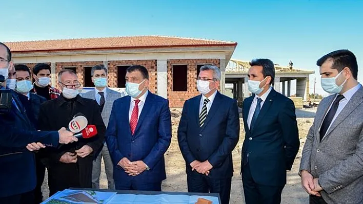 Altay Kışlası İçerisinde Altyapı Ve Asfalt Çalışması Da Yapacağız