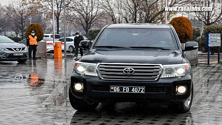 Ankara Büyükşehir Belediyesinden Canlı Yayında Zırhlı Cip Satışı