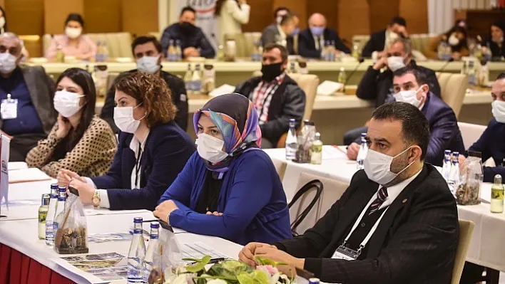 Ankara Kent Konseyi Çiçekçilik Ve Peyzaj Sektörünün Sorunlarına Çare Arıyor
