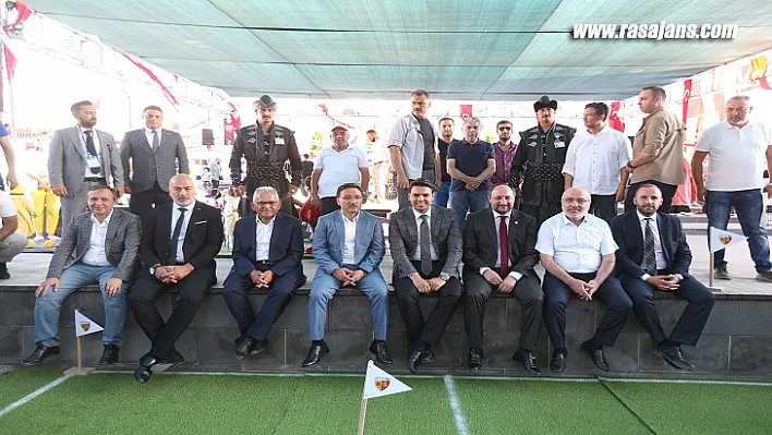 Avrupalı Türkler, Kayseri'ye Hayran Kaldı, Başkan Büyükkılıç'a Teşekkür Etti