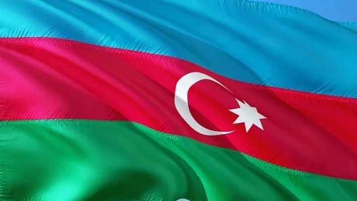 Azerbaycan ordusu Laçin'e girdi