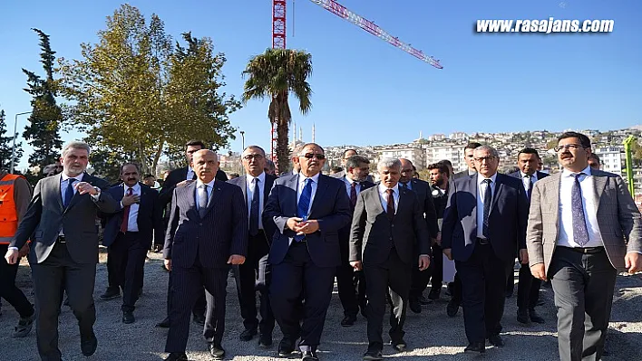 Bakan Özhaseki Önceliğimiz Deprem Bölgesinde Hasarların Giderilmesi