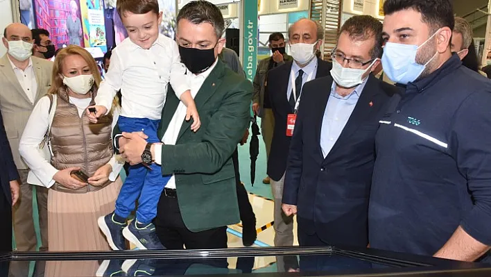 Bakan Pakdemirli, 3. Verimlilik Ve Teknoloji Fuarını Ziyaret Etti