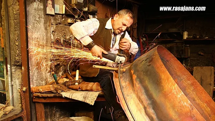 Bakırcılar Çarşısı Kamek Kursiyerlerinin Fotoğraf Karelerine Yansıdı