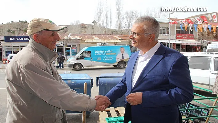 Başkan Adayı Prof. Dr. Gezer Kuluncak İlçesini Ziyaret Etti