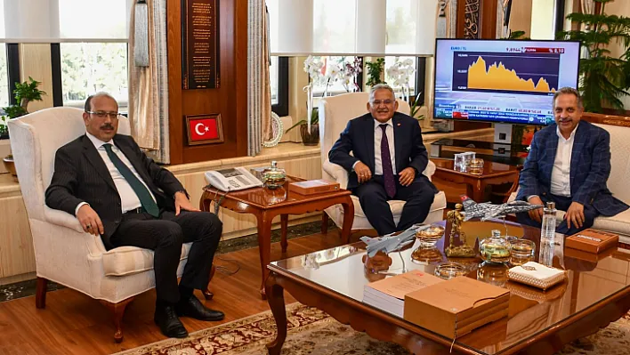 Başkan Büyükkılıç'ın Ankara'da Yoğun Gündemi