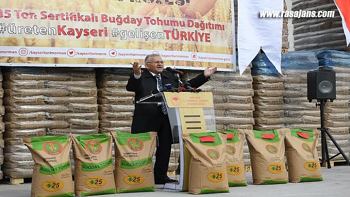 Başkan Büyükkılıç'ın Üreticiye Tohum Desteği Sürüyor