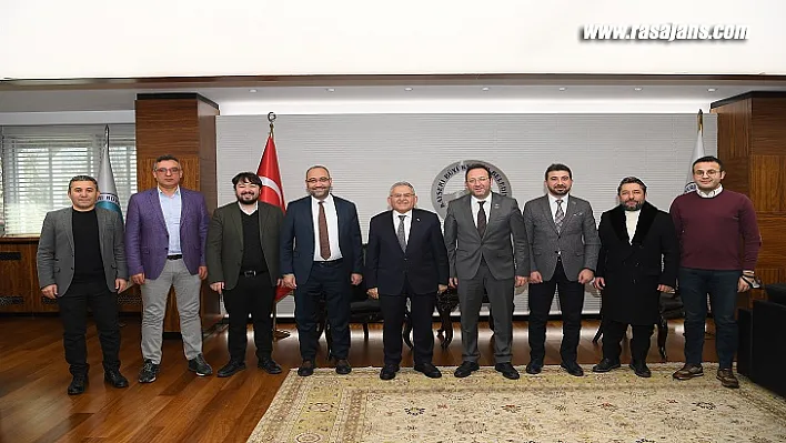 Başkan Büyükkılıç, Müsiad Kayseri'nin Yeni Yönetimini Kabul Etti